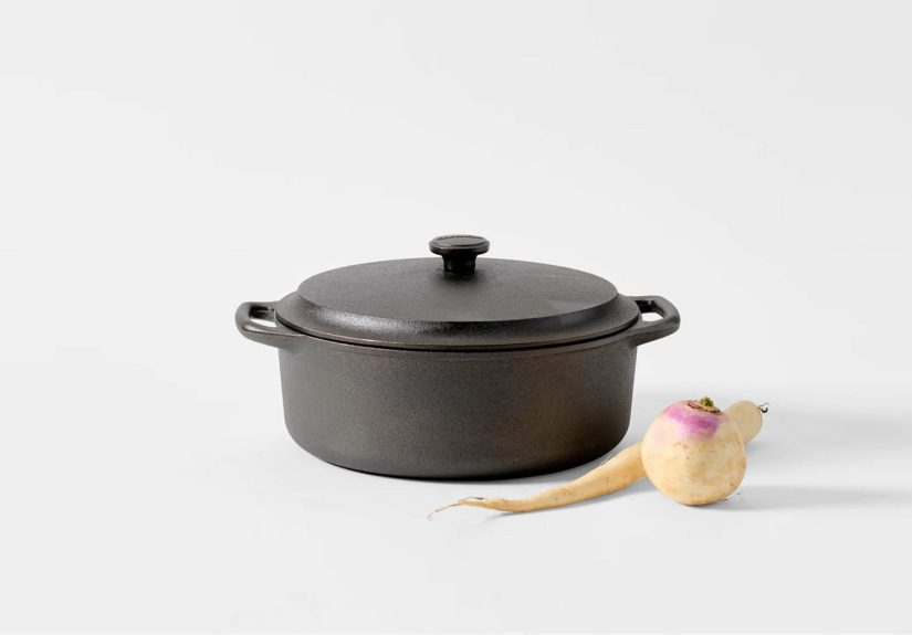 10 Easy Pieces: Cast Iron Dutch Ovens