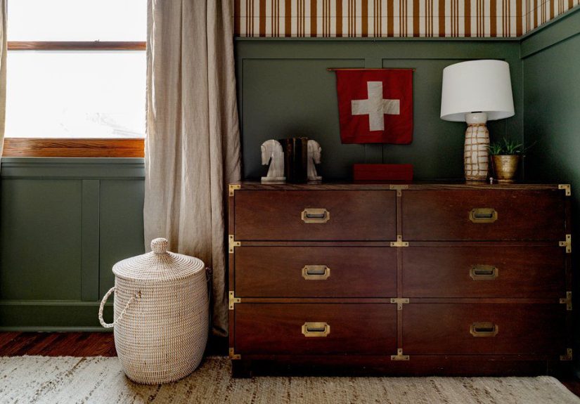 6 Pieces of Furniture Designers Always Buy at Thrift Stores