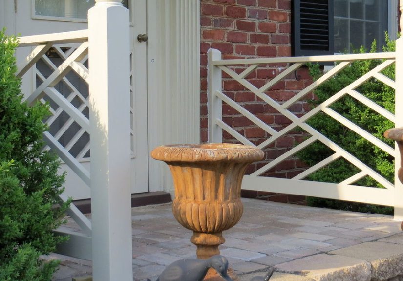 DIY Chippendale Railings