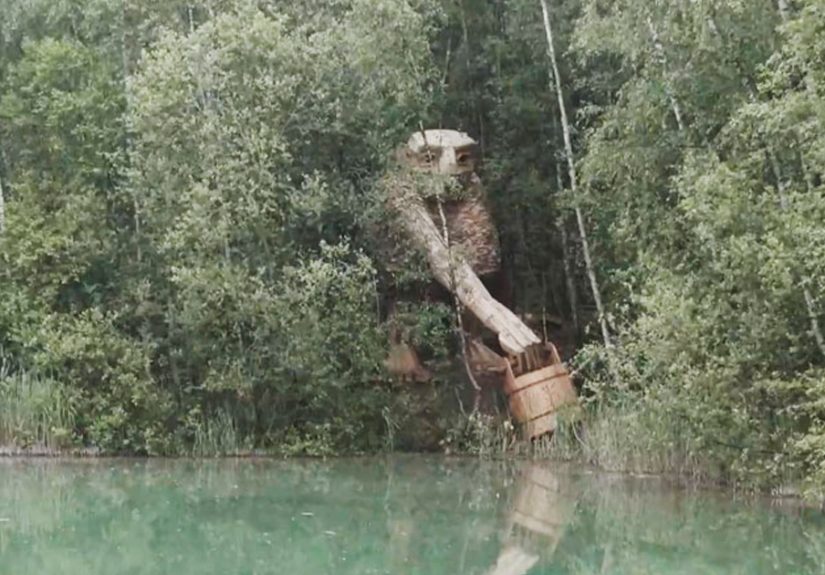 I Hide Giants That I Make From Wood In The Wilderness Of The Belgian Forest