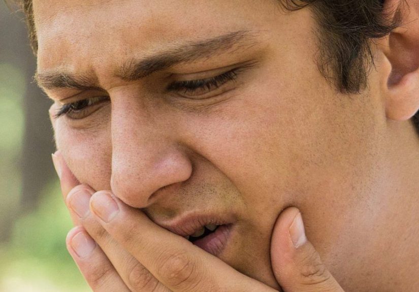 Tight jaw: Causes and how to relieve tension