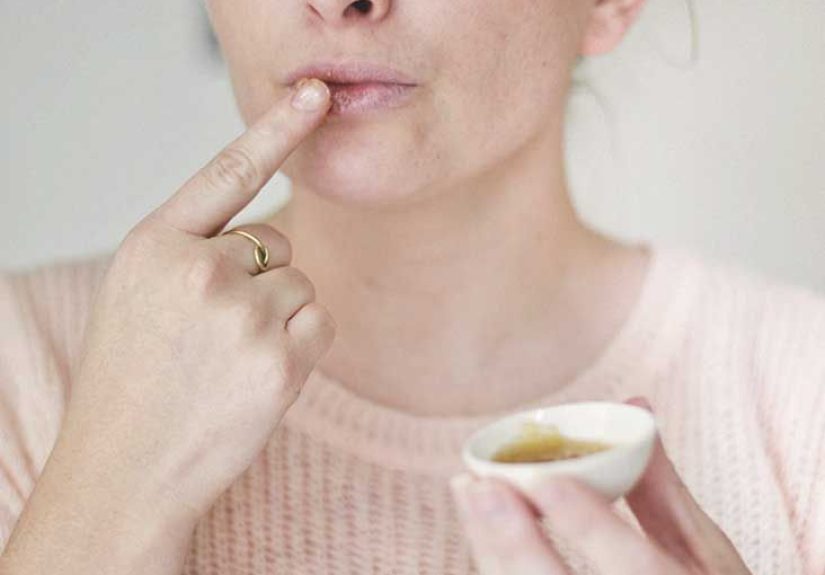 10 Essential Oils for Cold Sores: Benefits and Uses