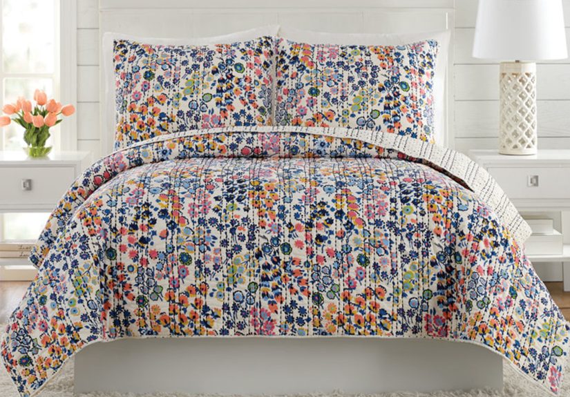 11 Quilt and Comforter Deals at Wayfair