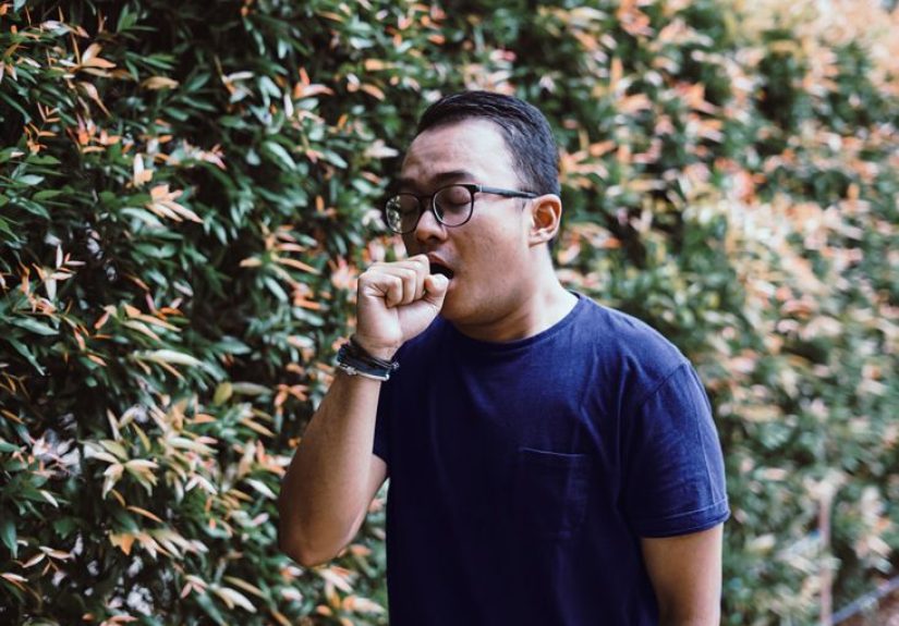 Emphysema: Symptoms, stages, causes, treatments, and outlook