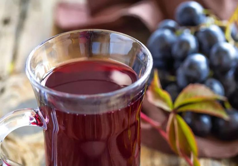 Health Benefits of Resveratrol  And Should You Take It?