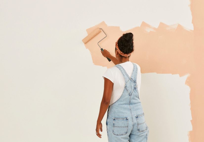 How to Paint Walls Like a Pro