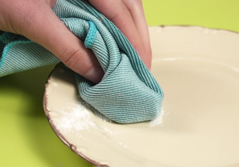 How to Remove a Hot Sauce Stain: 3 Best Ways
