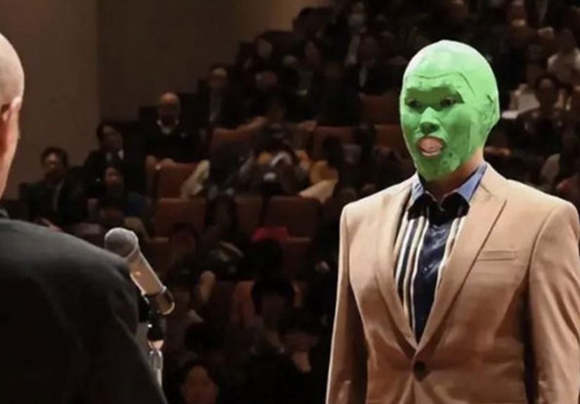 Kyoto University Permits Students To Put On Anything They Want For Graduation, And Here Are 35 Of The Most Brilliant Costume Ideas