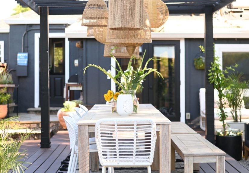 The Top Deck Colors for Summer 2024, According to Experts