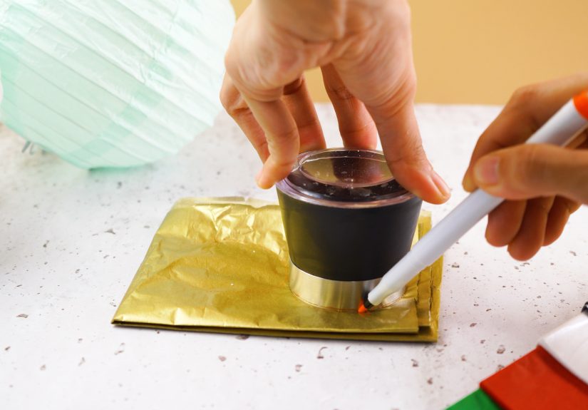 3 Ways to Make a Paper Lantern