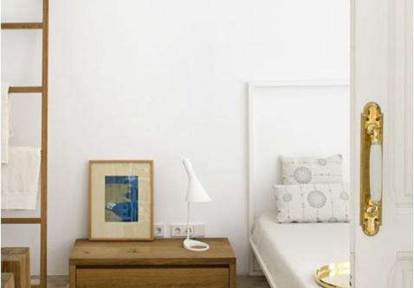 AJ Table Lamp