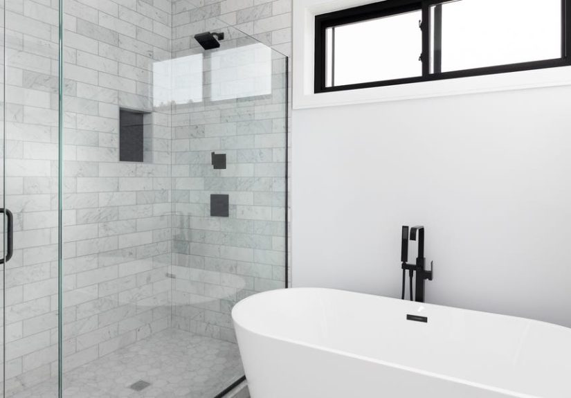 How to Clean Glass Shower Doors to Keep Your Bathroom Fresh