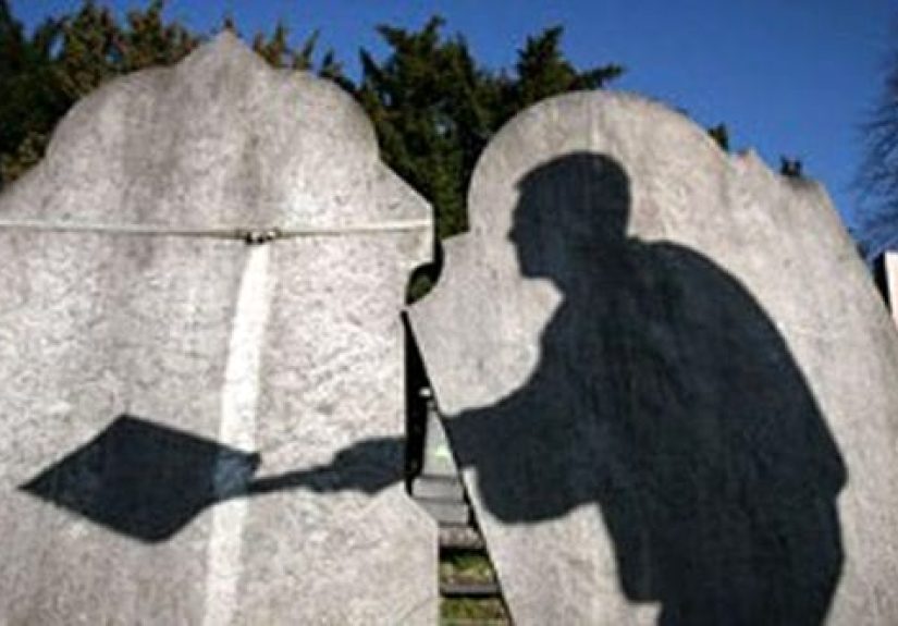Top 10 Bizarre Facts About Death