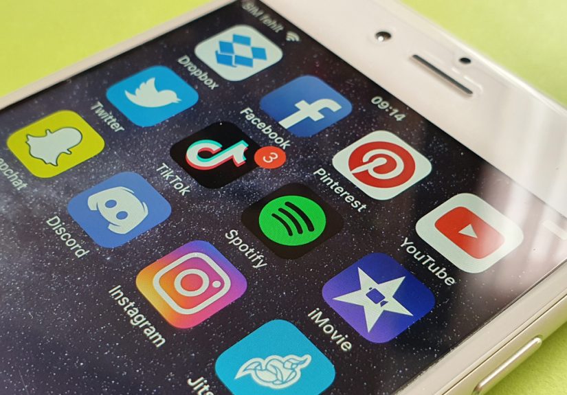 We need more physicians in politics and (social) media
