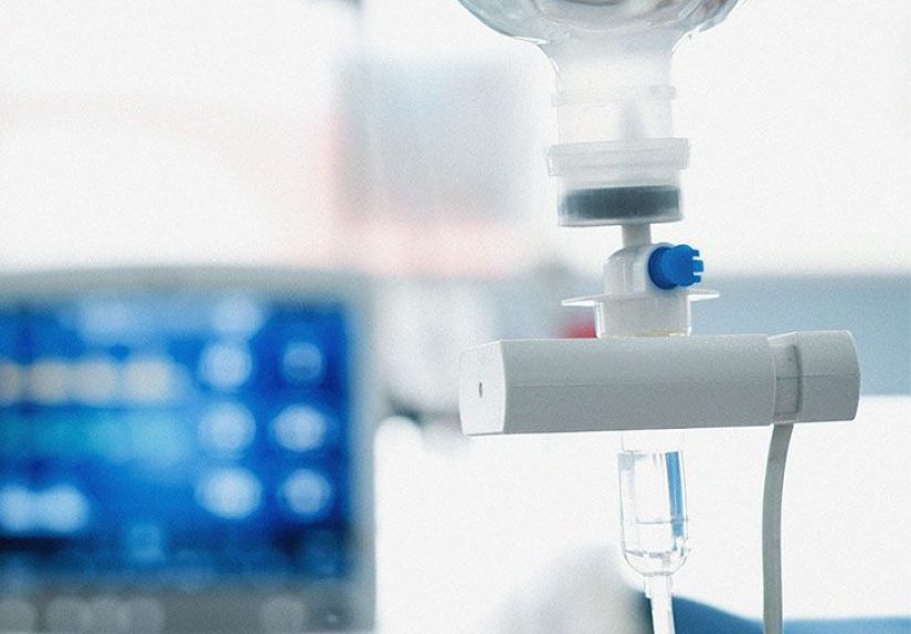 Acute myelogenous leukemia: Treatment, outlook, and more