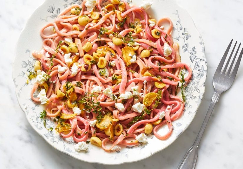 Best Beet Fettuccine With Hazelnuts and Goat Cheese Recipe - How To Make Beet Fettuccine With Hazelnuts and Goat Cheese