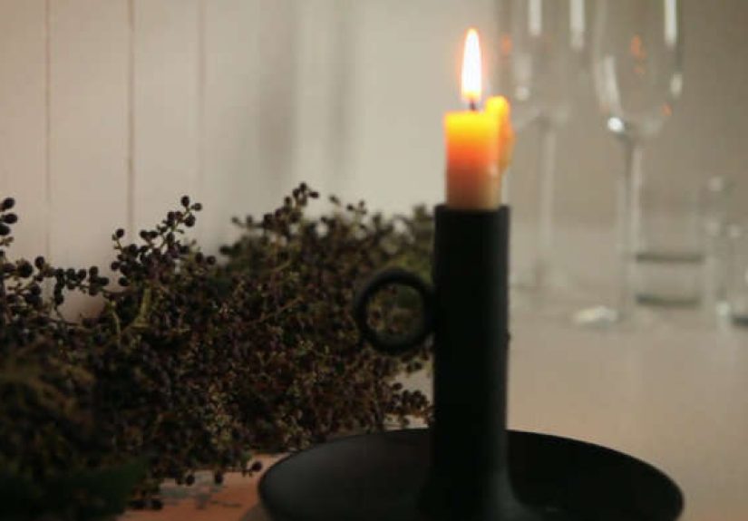 DIY Video: Easy Holiday Garland