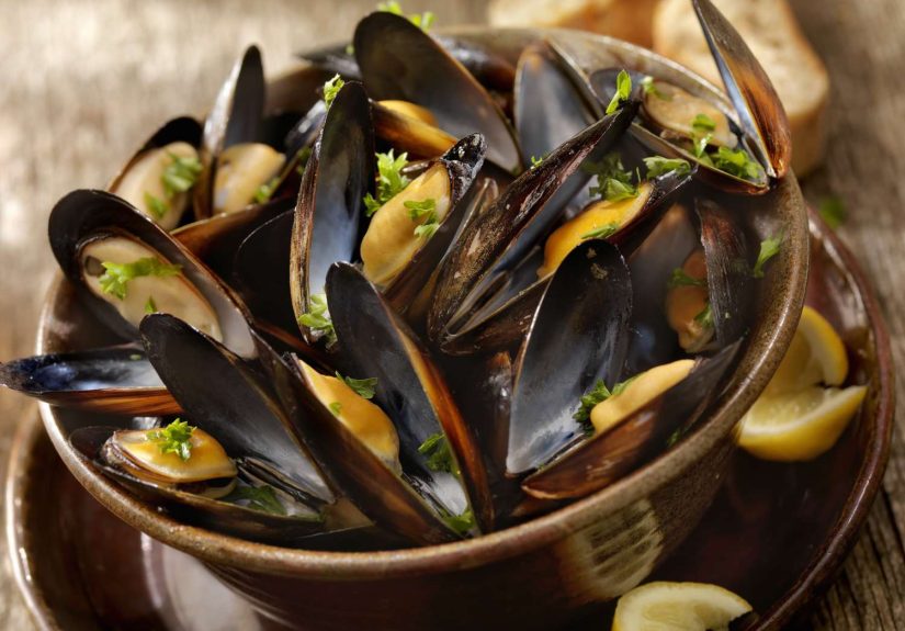 Easy Croatian Mussels (Dagnje na Buzaru) Recipe