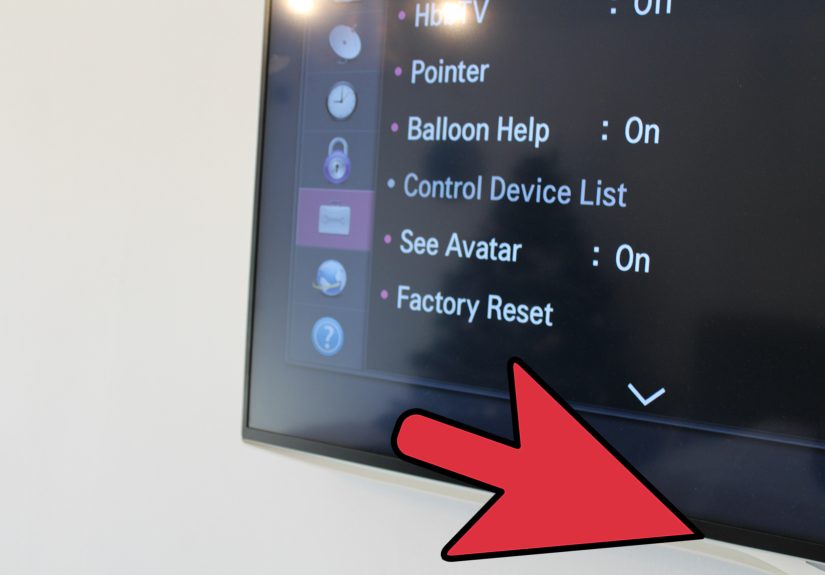 How to Adjust LCD Monitor Height: 4 Steps