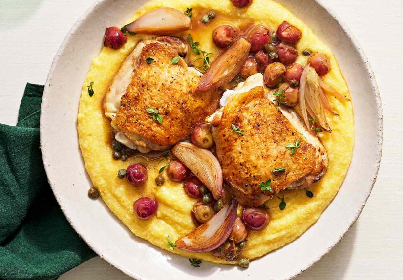 Skillet Chicken With Grapes and Shallots Is the Weeknight Meal You Need