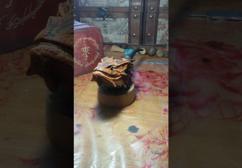 Smaug The Terrible In Smoking Pipe .