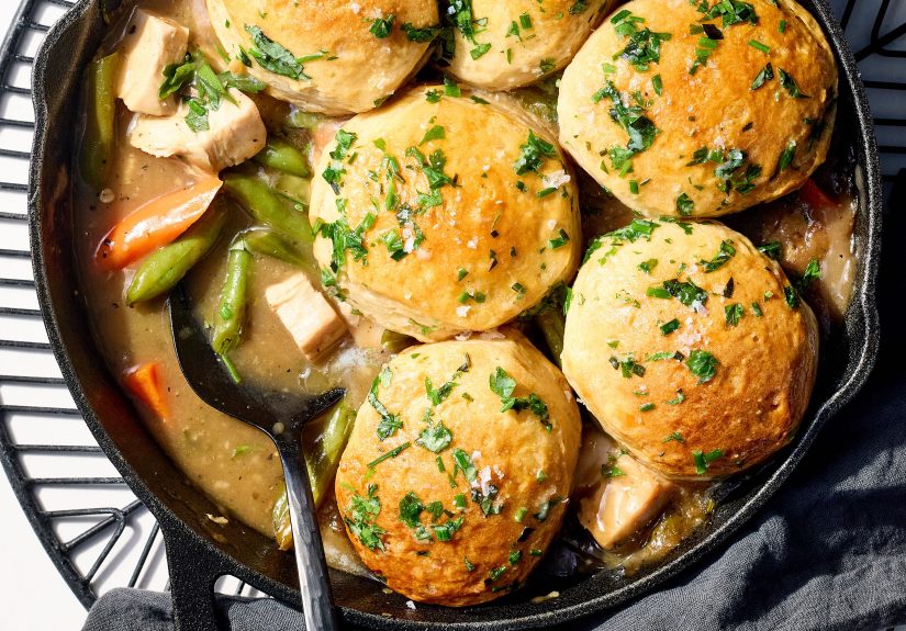 Turkey-and-Gravy Biscuit Skillet Recipe