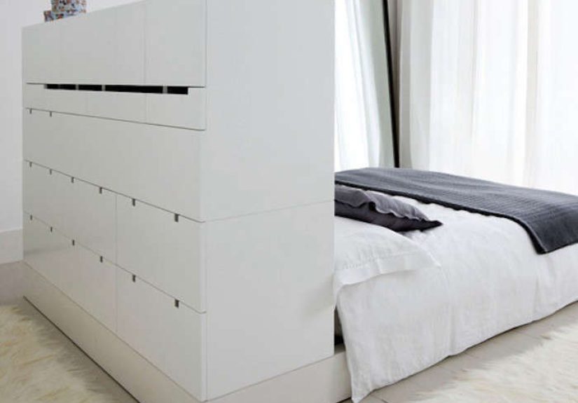 High/Low: Clutter-Eliminating Storage Headboard