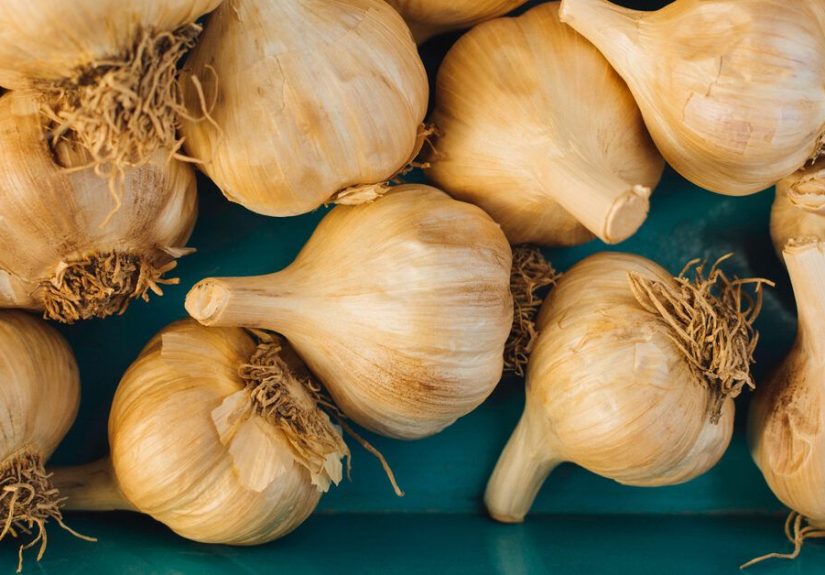 Home Remedies for Herpes: 32 Oils, Herbs, and More