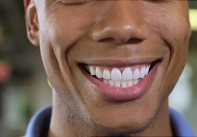 How To Brush Your Teeth Correctly