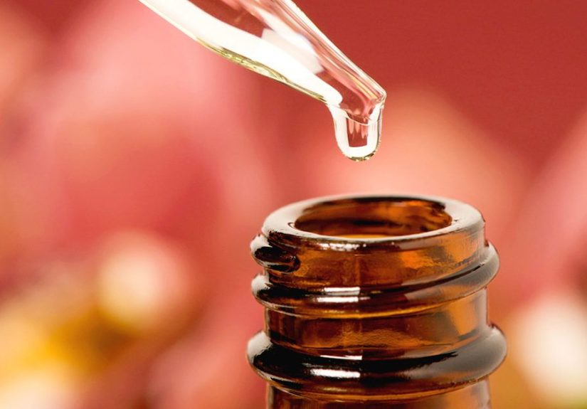Tea Tree Oil for Hemorrhoids: Benefits and How to Use It
