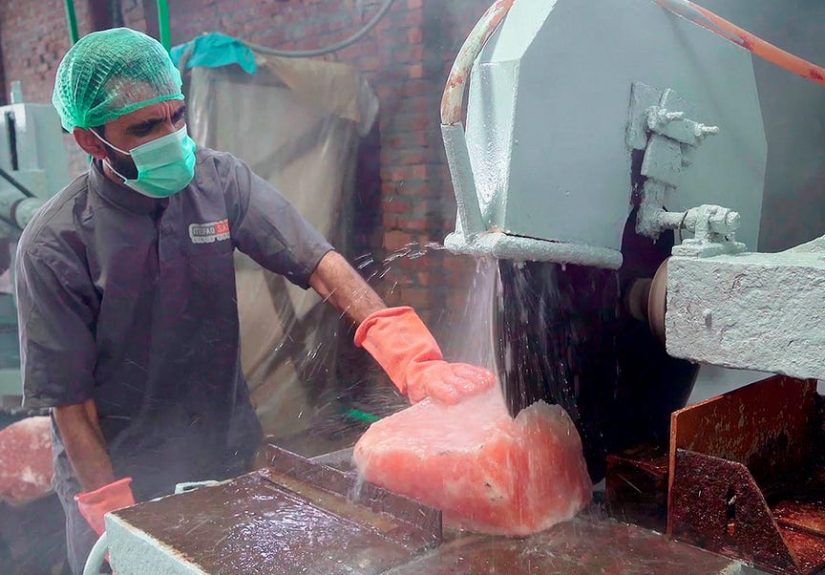 The Truth About Pink Himalayan Salt: 20 Facts About Pink Salt