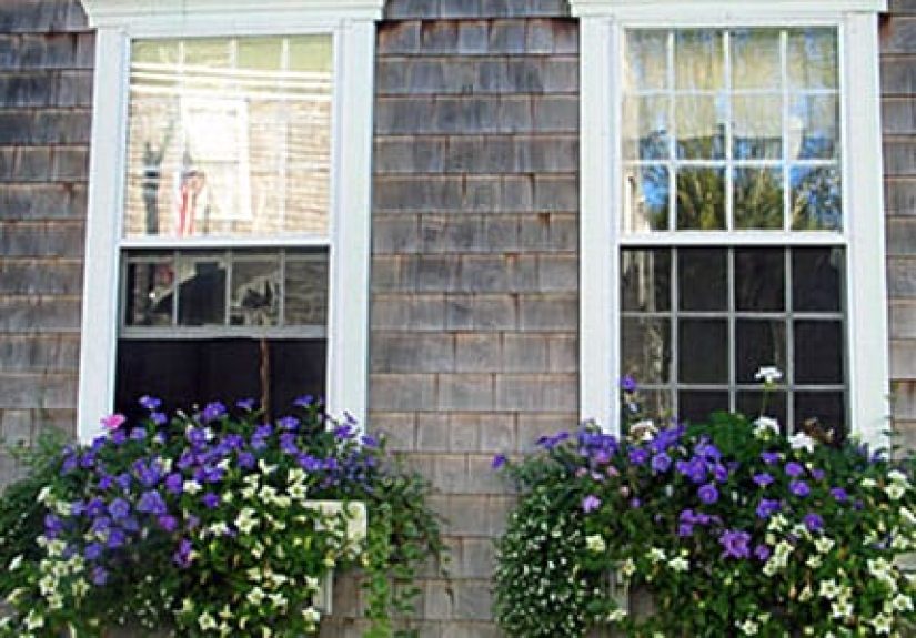Window Box Basics to Brighten Up the Exterior of Your Home