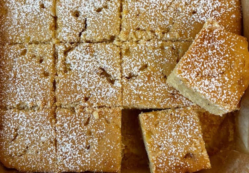 The One-Bowl Last-Minute Orange and Cardamom ‘Christmas Cake’ Recipe You Can Tuck Into Straight Away